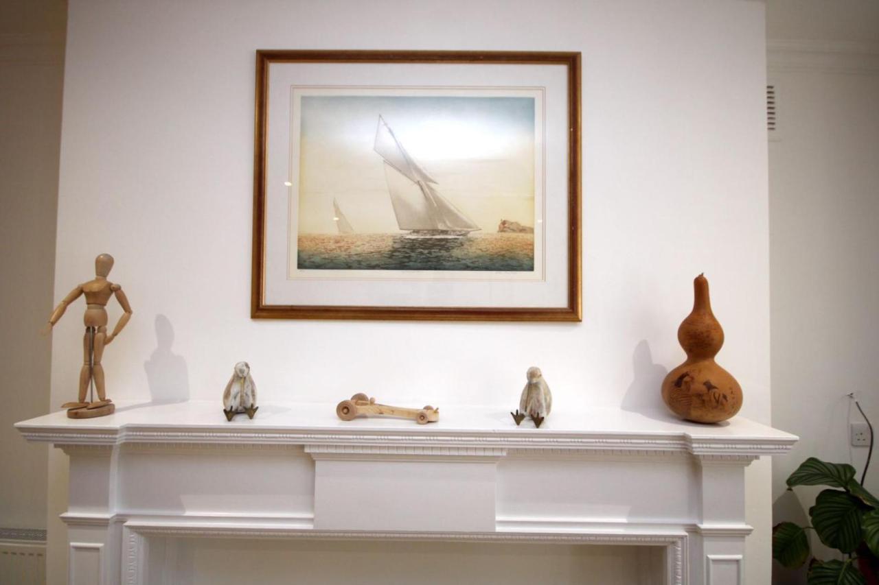 Appartamento Well Located South Kensington Flat Londra Esterno foto
