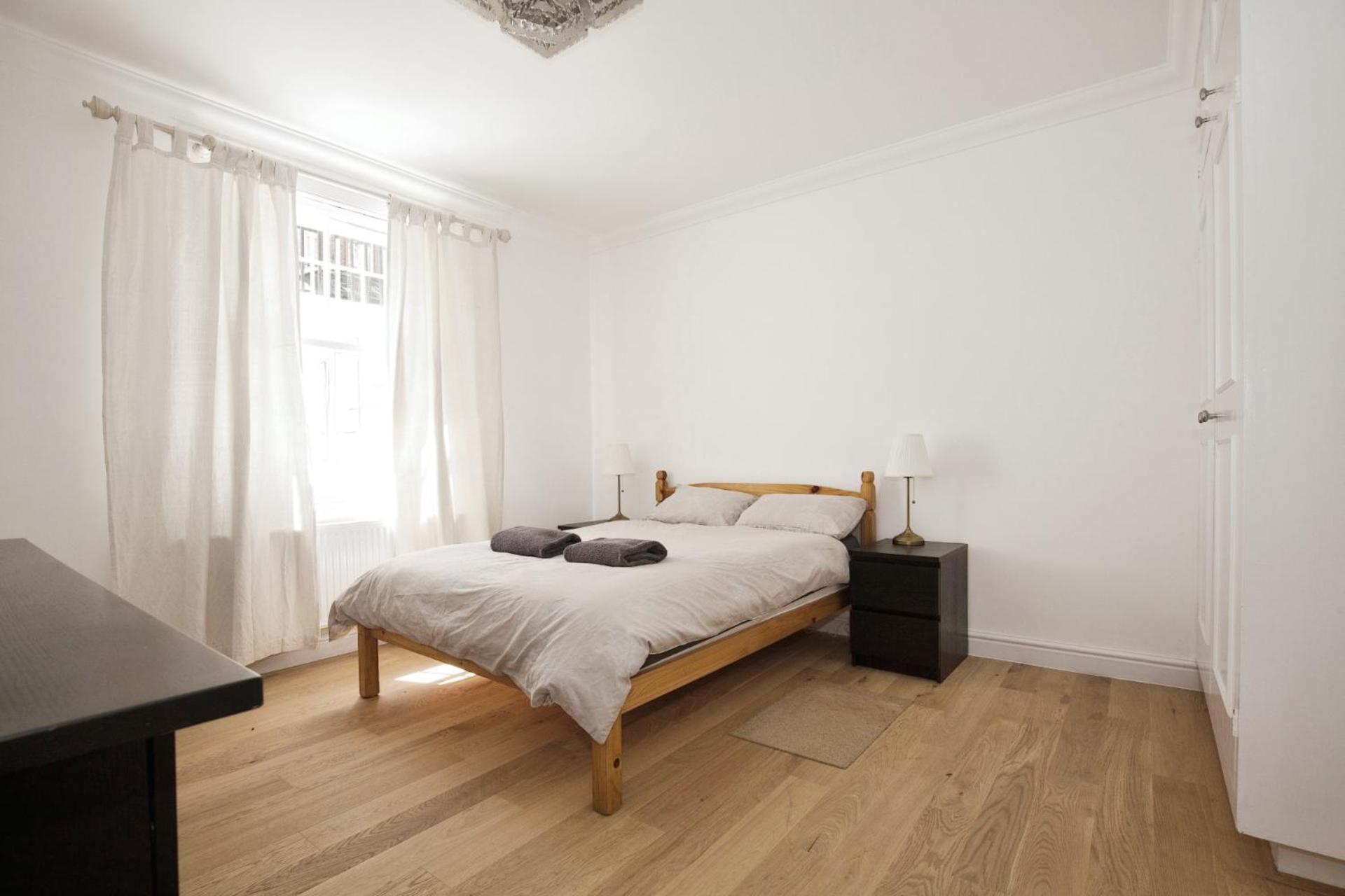 Appartamento Well Located South Kensington Flat Londra Esterno foto