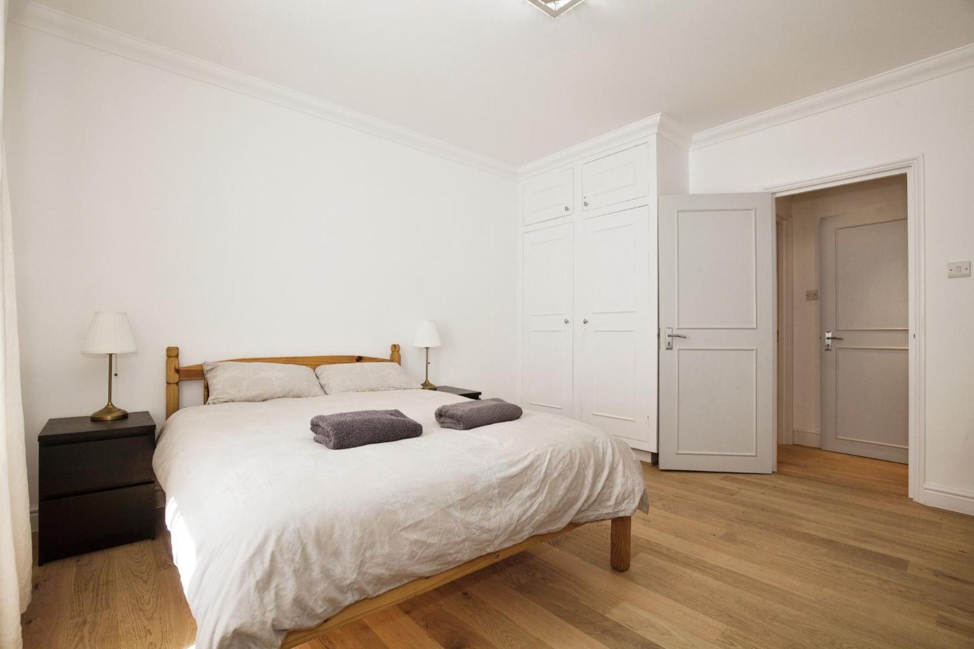 Appartamento Well Located South Kensington Flat Londra Esterno foto